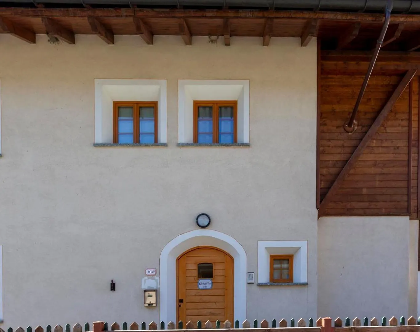 Chalet Olta リヴィーニョ イタリア